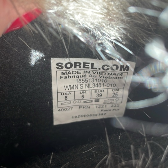 NWT Sorel Black Fur-Lined Winter Boots - Picture 4 of 7